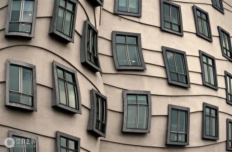 【IFA-艺术赏析】Frank Gehry|“魔法”建筑 田恬 建筑 艺术 IFA 世界上 垃圾 弗兰克 盖里 Gehry 加拿大 多伦多 崇真艺客